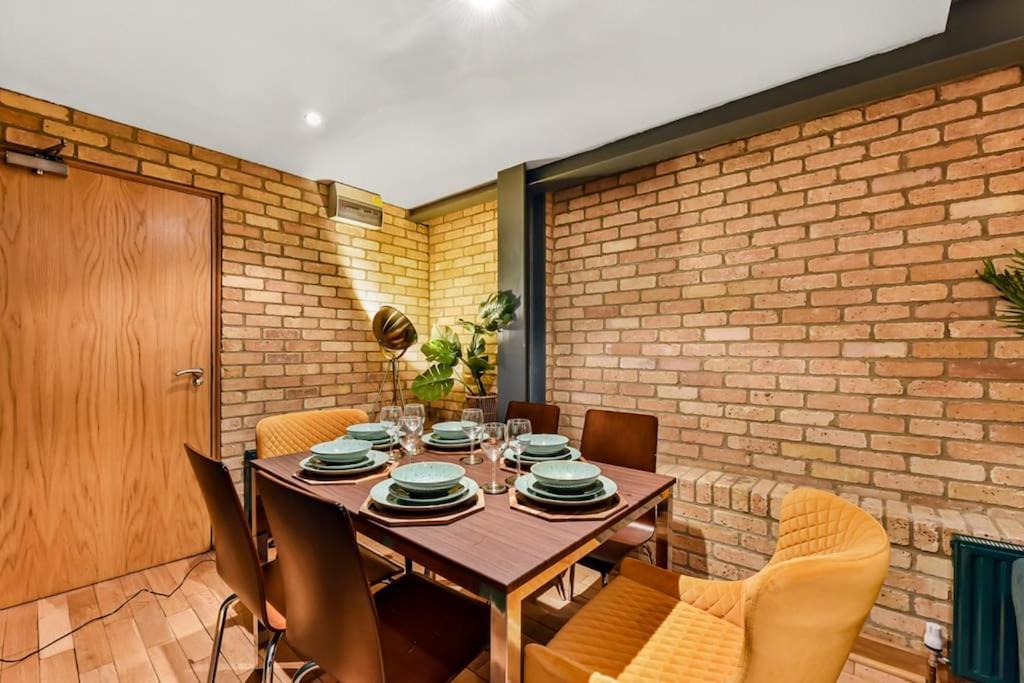 Spacious 2 Bed Urban Jungle Flat, Central Λονδίνο Εξωτερικό φωτογραφία